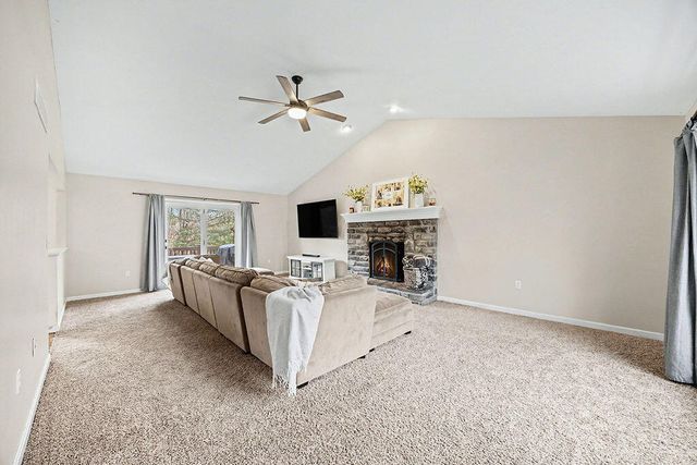 1371 Ashford Place, Florence, KY 41042