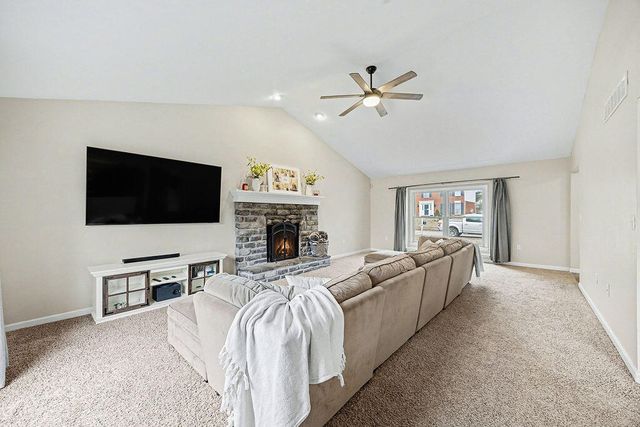 1371 Ashford Place, Florence, KY 41042