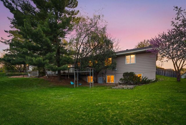 5856 139th Street W, Apple Valley, MN 55124