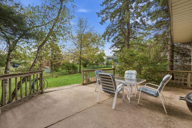 5856 139th Street W, Apple Valley, MN 55124