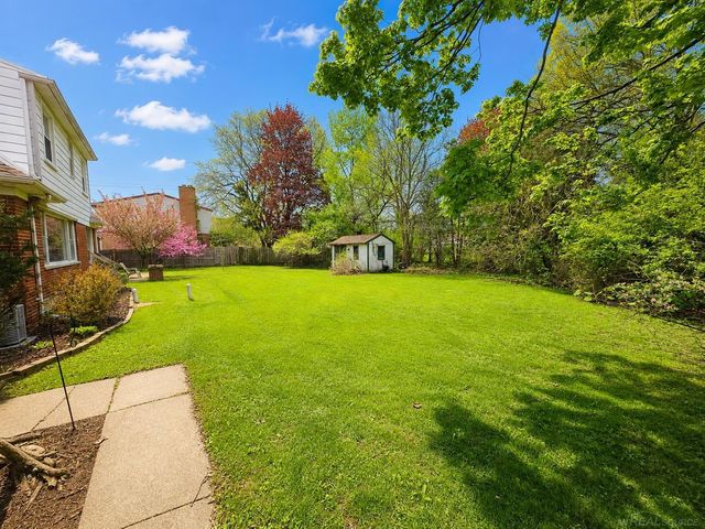 18139 Avilla Boulevard, Lathrup Village, MI 48076