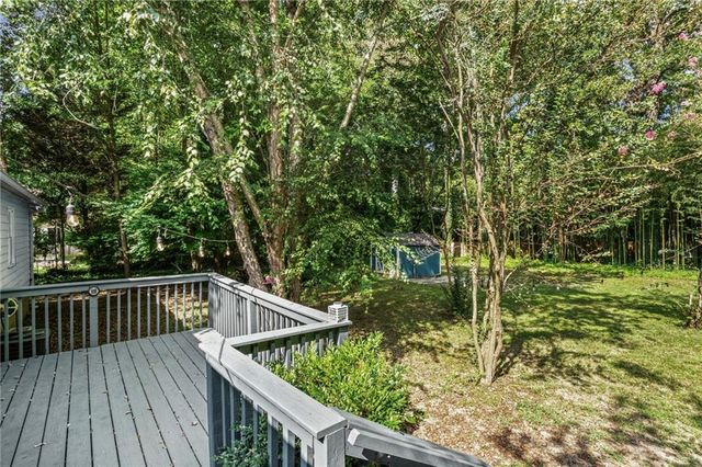 1013 Shady Lane NW, Kennesaw, GA 30152