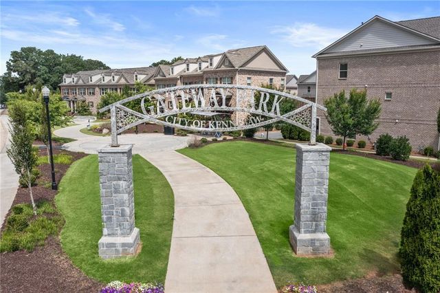 1013 Shady Lane NW, Kennesaw, GA 30152