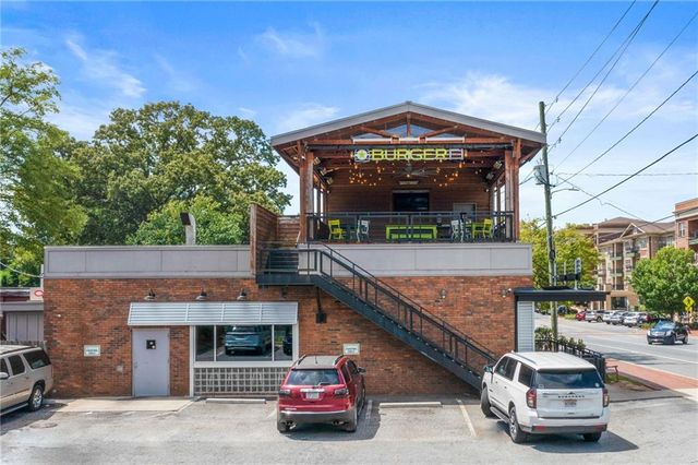 1013 Shady Lane NW, Kennesaw, GA 30152