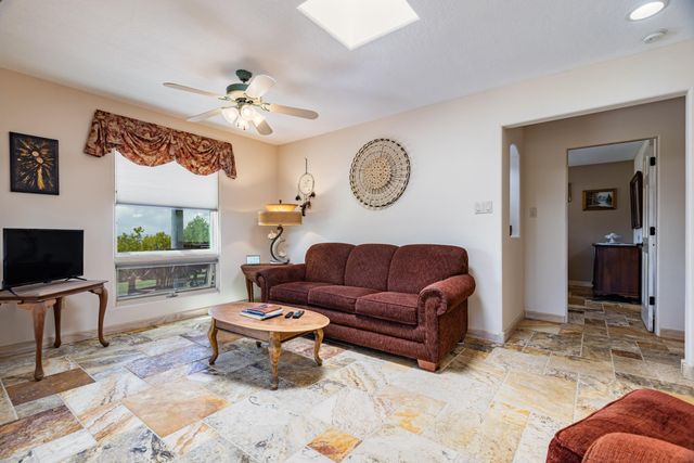 1524 Eagle Ridge Road NE, Albuquerque, NM 87122