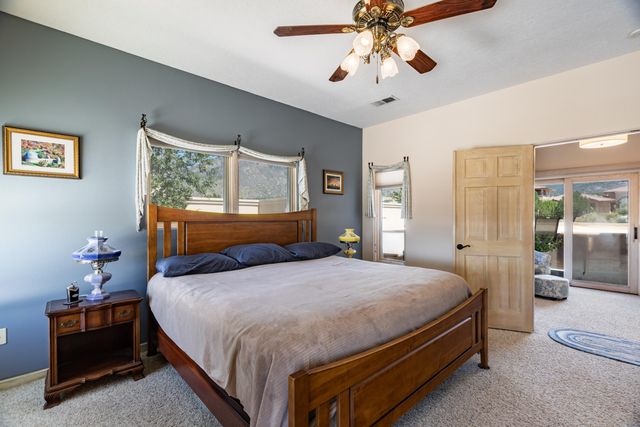 1524 Eagle Ridge Road NE, Albuquerque, NM 87122