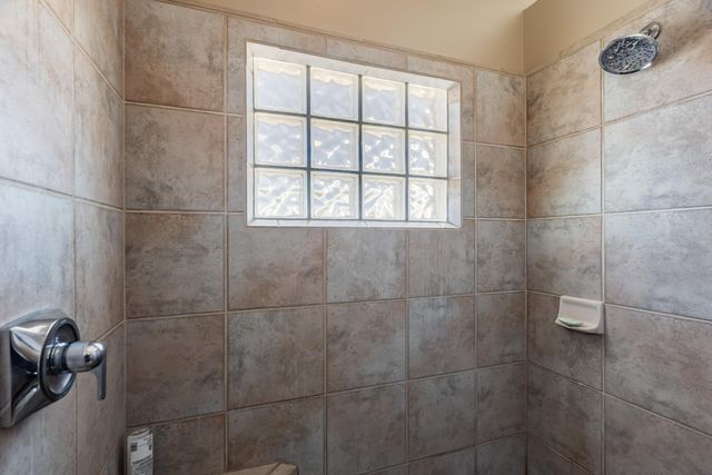1524 Eagle Ridge Road NE, Albuquerque, NM 87122