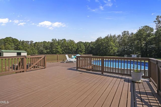 700 Mann Road, Coats, NC 27521