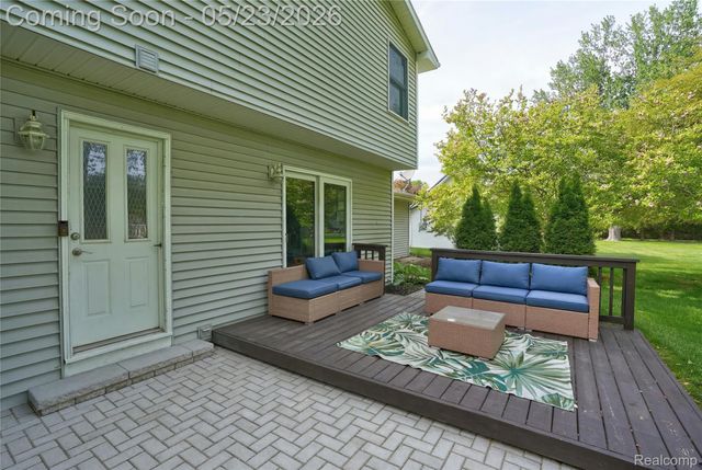 1070 Woodview Drive, Mundy Township, MI 48507