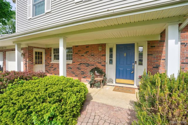 1070 Woodview Drive, Mundy Township, MI 48507