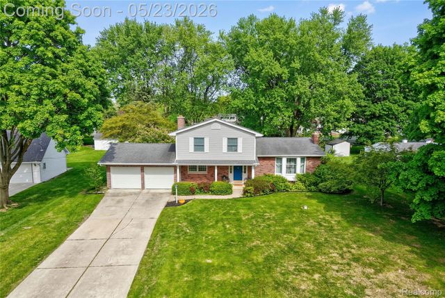 1070 Woodview Drive, Mundy Township, MI 48507