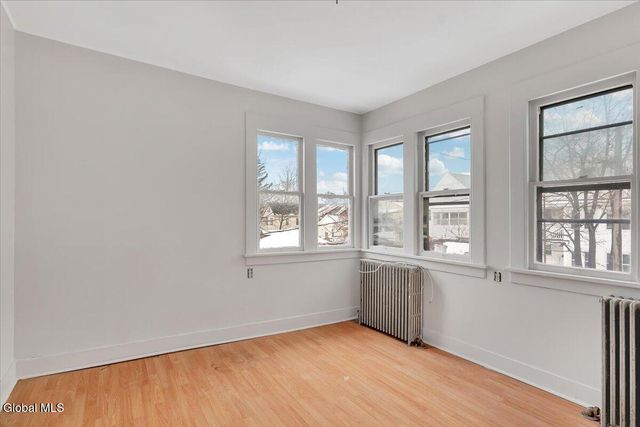 6 W Erie Street, Albany, NY 12208