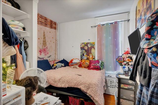 6 W Erie Street, Albany, NY 12208