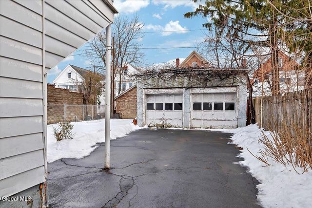 6 W Erie Street, Albany, NY 12208