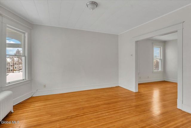 6 W Erie Street, Albany, NY 12208