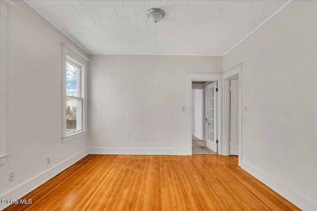 6 W Erie Street, Albany, NY 12208