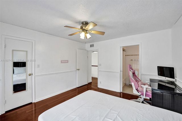 2305 Saint Andrews Rd 129, Hollywood, FL 33021