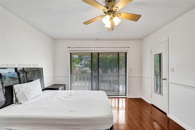 2305 Saint Andrews Rd 129, Hollywood, FL 33021