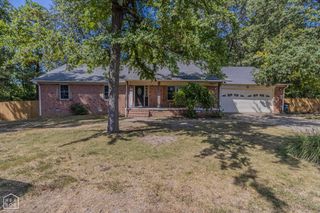 2721 Honey Bee Lane, Paragould, AR 72450