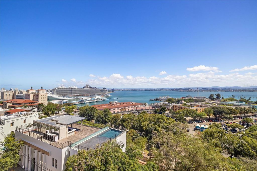 254 SAN JOSE FLOOR 5, Old San Juan, PR 00901