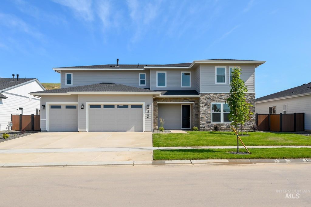 3777 N San Carlos Pl, Star, ID 83669