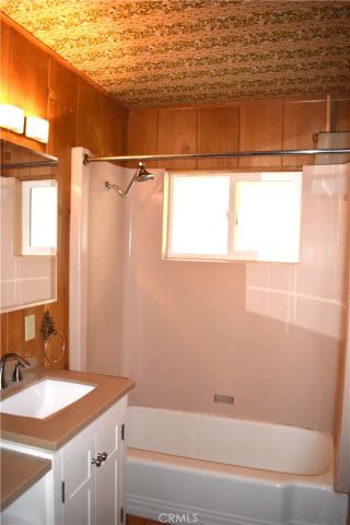 863 Edna, Wrightwood, CA 92397