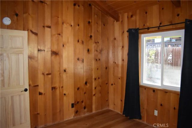 863 Edna, Wrightwood, CA 92397