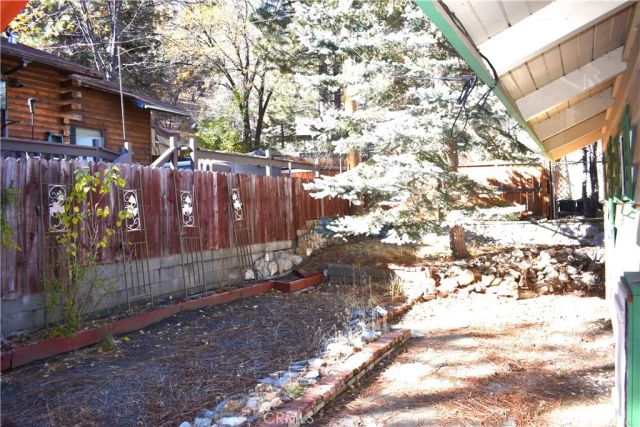 863 Edna, Wrightwood, CA 92397