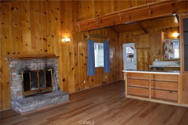 863 Edna, Wrightwood, CA 92397