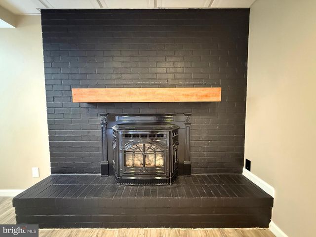 736 HILLMEADE RD, Edgewater, MD 21037