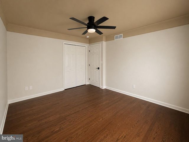 736 HILLMEADE RD, Edgewater, MD 21037