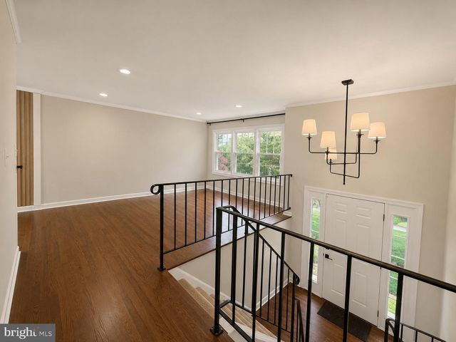 736 HILLMEADE RD, Edgewater, MD 21037