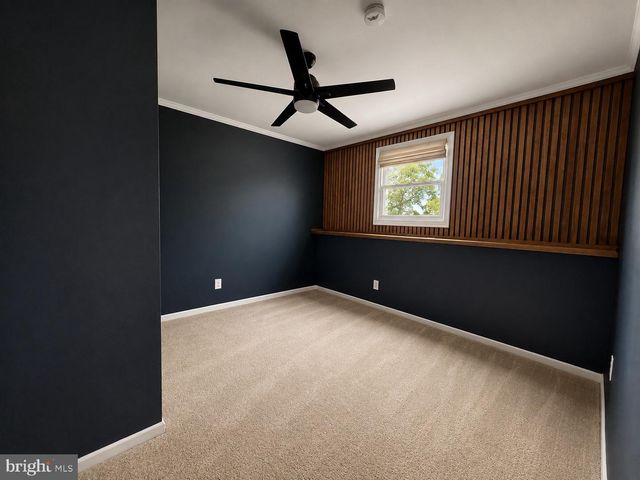 736 HILLMEADE RD, Edgewater, MD 21037