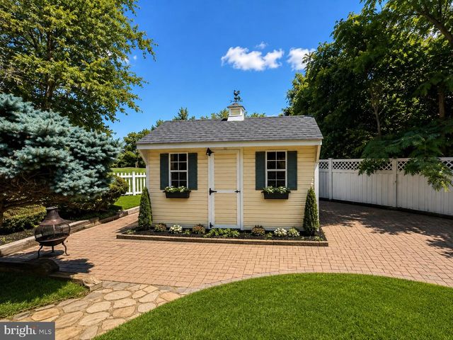 736 HILLMEADE RD, Edgewater, MD 21037