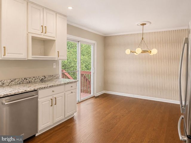 736 HILLMEADE RD, Edgewater, MD 21037