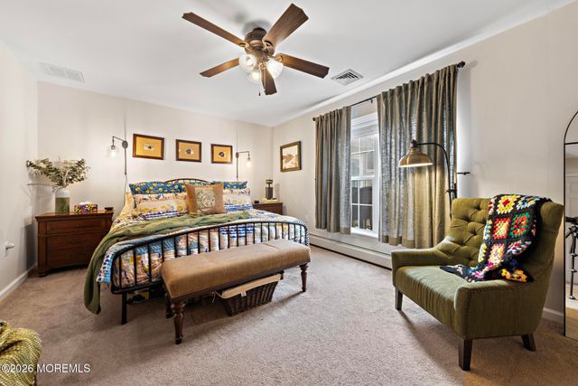 6 Cedar Street, Barnegat, NJ 08005