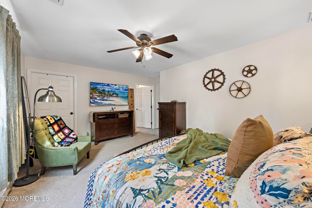 6 Cedar Street, Barnegat, NJ 08005