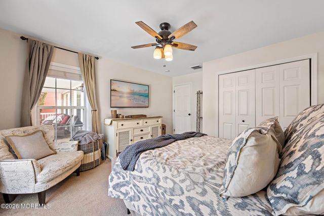 6 Cedar Street, Barnegat, NJ 08005