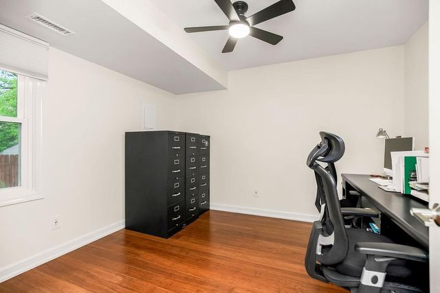 221 Deerfield Lane, Lawrence, KS 66049