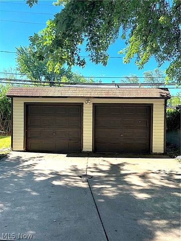 8108 Grand Division Avenue, Garfield Heights, OH 44125