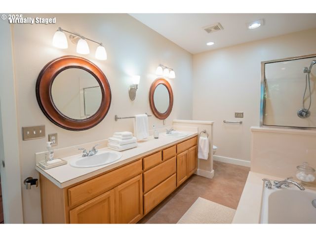 278 ROCKRIDGE Ct, Eugene, OR 97405
