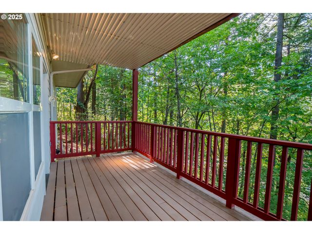 278 ROCKRIDGE Ct, Eugene, OR 97405