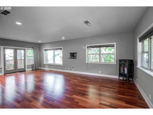 278 ROCKRIDGE Ct, Eugene, OR 97405