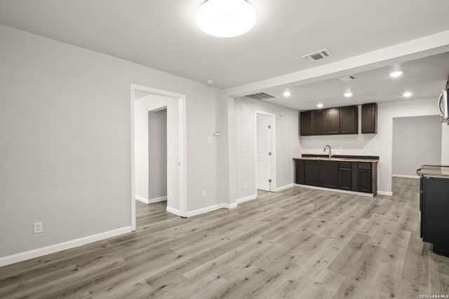 2202 Perez, San Antonio, TX 78207