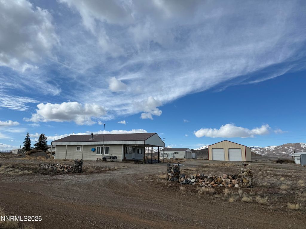 Image 3 of property listing at 321 Silver Avenue C/3, Elko, NV 89801