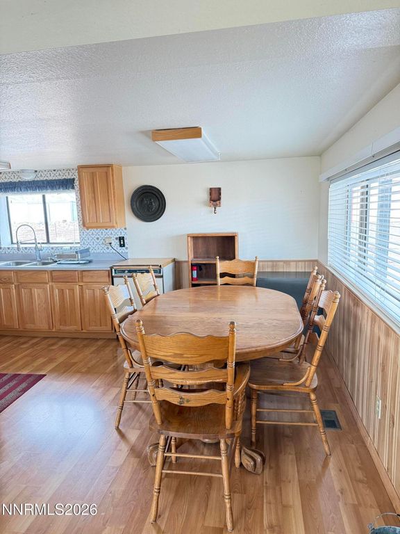 Image 8 of property listing at 321 Silver Avenue C/3, Elko, NV 89801