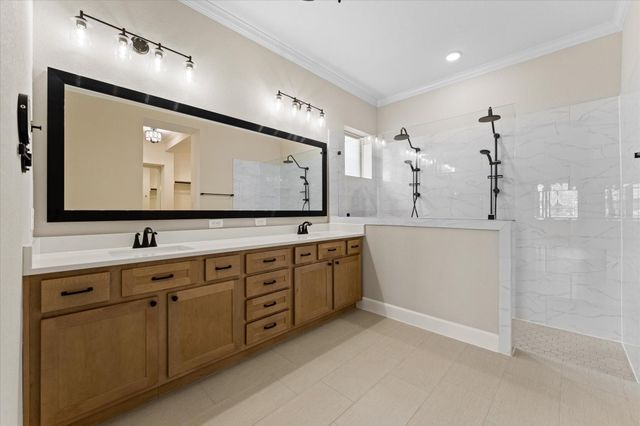 222 Sunrise Canvas Drive, Conroe, TX 77318