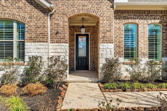 222 Sunrise Canvas Drive, Conroe, TX 77318