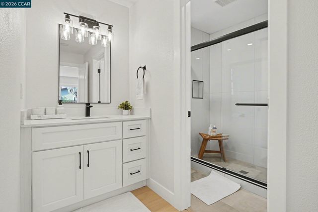 1522 Thornwood Dr, Concord, CA 94521