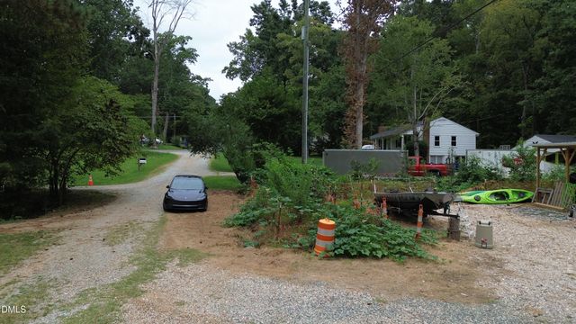 311 Greentree Drive, Hillsborough, NC 27278